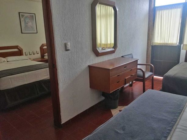 Imagen de la habitación del Hotel Candilejas Playa. Foto 12