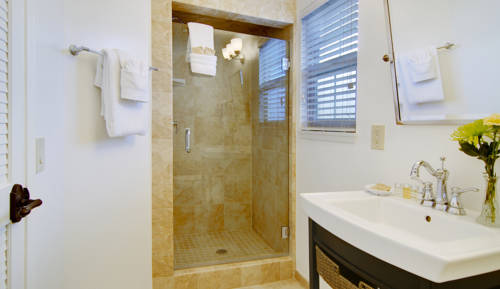 Imagen de la habitación del Hotel Candle Light Inn. Foto 4