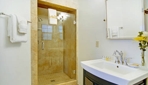 Imagen de la habitación del Hotel Candle Light Inn. Foto 16