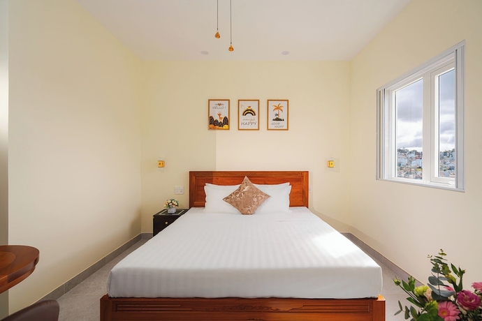 Imagen de la habitación del Hotel CandlePine Suites. Foto 4