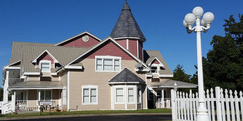 Imagen de los exteriores del Hotel Candlelight Inn, Branson. Foto 12