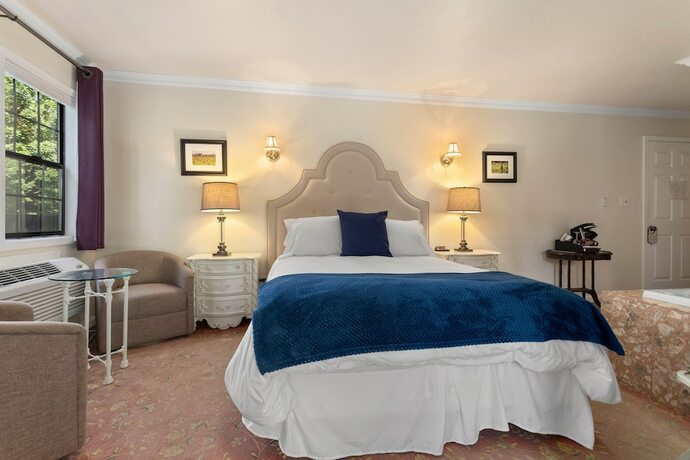 Imagen general del Hotel Candlelight Inn Napa Valley. Foto 1