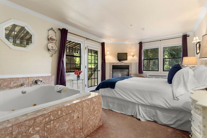 Imagen general del Hotel Candlelight Inn Napa Valley. Foto 5