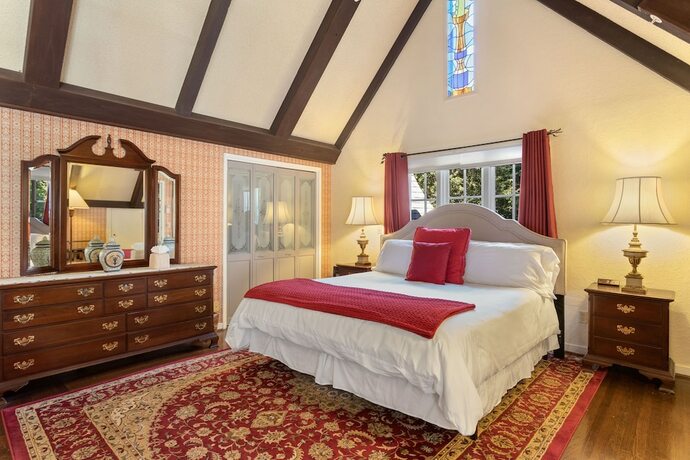 Imagen general del Hotel Candlelight Inn Napa Valley. Foto 6