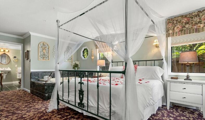 Imagen de la habitación del Hotel Candlelight Inn Napa Valley. Foto 15