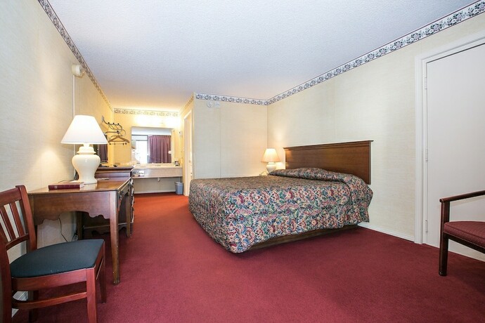 Imagen de la habitación del Hotel Candlewick Inn. Foto 12