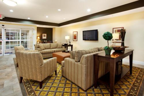 Imagen general del Hotel Candlewood Denham Springs. Foto 2