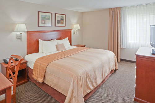 Imagen de la habitación del Hotel Candlewood Suites Aberdeen-edgewood-bel Air. Foto 8