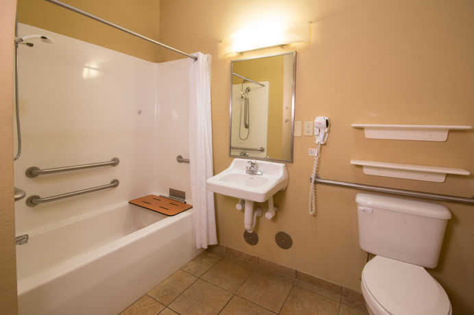 Imagen de los interiores del Hotel Candlewood Suites Alabaster, An Ihg. Foto 14