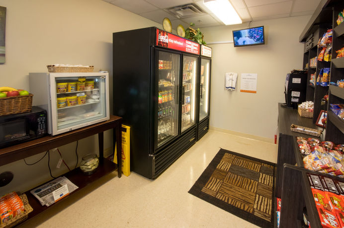 Imagen del bar/restaurante del Hotel Candlewood Suites Alabaster, An Ihg. Foto 2