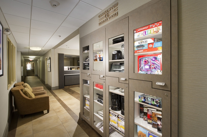 Imagen de los interiores del Hotel Candlewood Suites Alexandria - Fort Belvoir, An Ihg. Foto 13