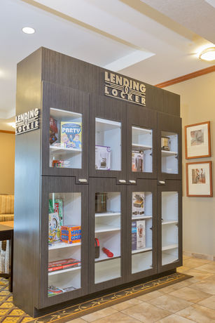 Imagen de los interiores del Hotel Candlewood Suites Apex Raleigh Area, An Ihg. Foto 15