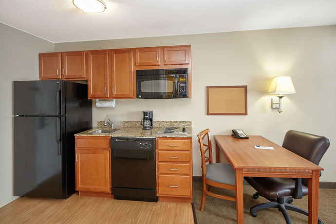 Imagen de la habitación del Hotel Candlewood Suites Aurora-naperville, An Ihg. Foto 10