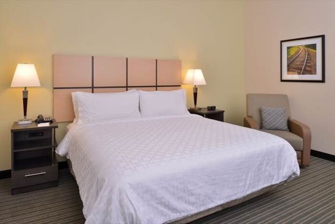Imagen de la habitación del Hotel Candlewood Suites Austin Airport. Foto 3