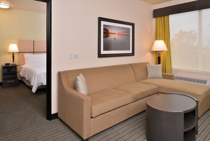 Imagen de la habitación del Hotel Candlewood Suites Austin Airport. Foto 6