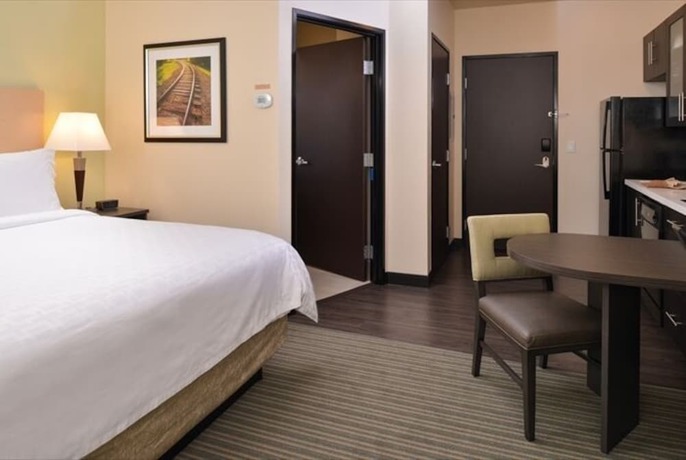 Imagen de la habitación del Hotel Candlewood Suites Austin Airport. Foto 7
