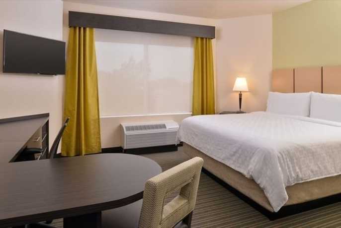 Imagen de la habitación del Hotel Candlewood Suites Austin Airport. Foto 9