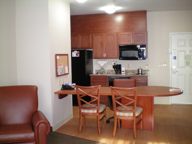 Imagen de la habitación del Hotel Candlewood Suites Avondale - New Orleans, An Ihg. Foto 6