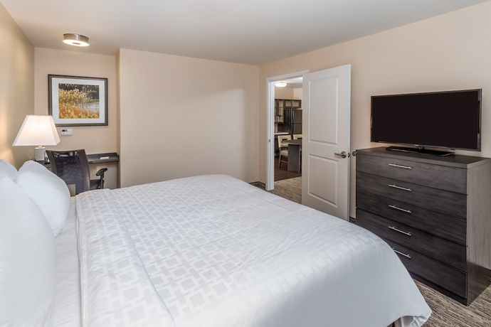 Imagen de la habitación del Hotel Candlewood Suites Bensalem - Philadelphia Area, an IHG. Foto 10