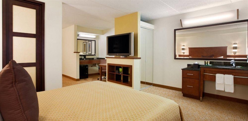 Imagen general del Hotel Candlewood Suites Birmingham - Inverness, an IHG. Foto 4