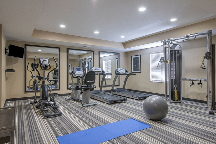 Imagen de los interiores del Hotel Candlewood Suites Bloomington. Foto 12
