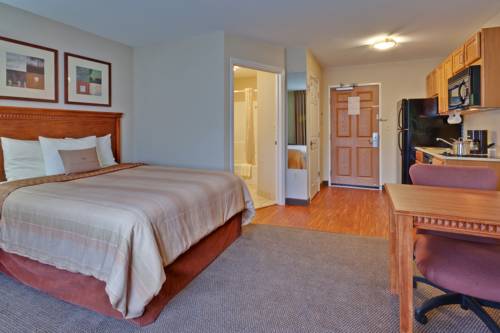 Imagen de la habitación del Hotel Candlewood Suites Bowling Green. Foto 8