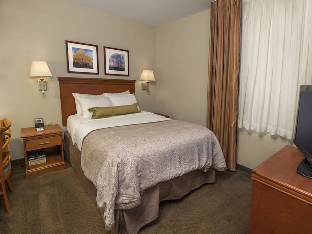 Imagen de la habitación del Hotel Candlewood Suites Buffalo - Amherst, An Ihg. Foto 12