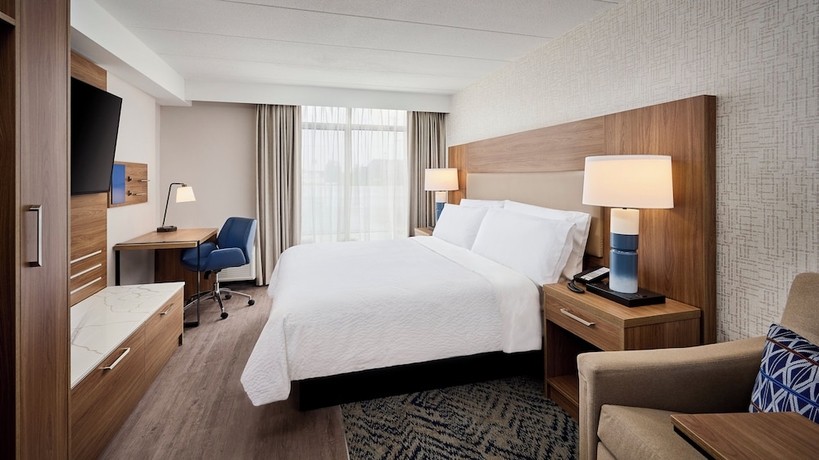 Imagen de la habitación del Hotel Candlewood Suites Burlington Conference Centre by IHG. Foto 10