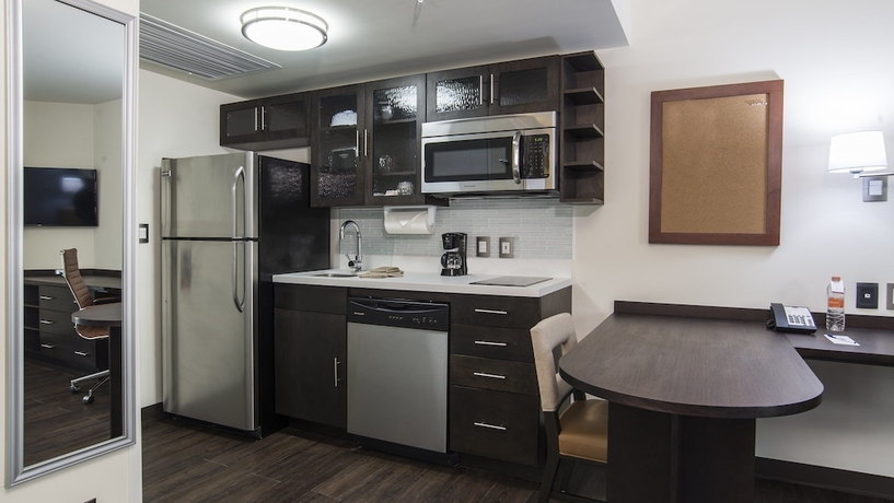 Imagen de la habitación del Hotel Candlewood Suites - Celaya. Foto 9