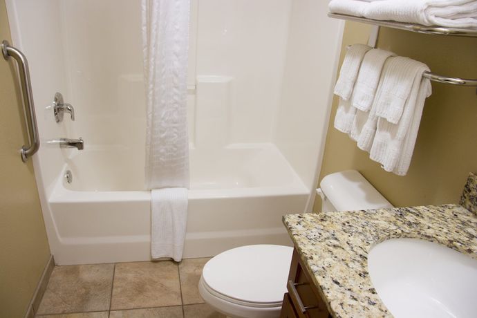 Imagen de la habitación del Hotel Candlewood Suites Champaign-urbana University Area, An Ihg. Foto 10