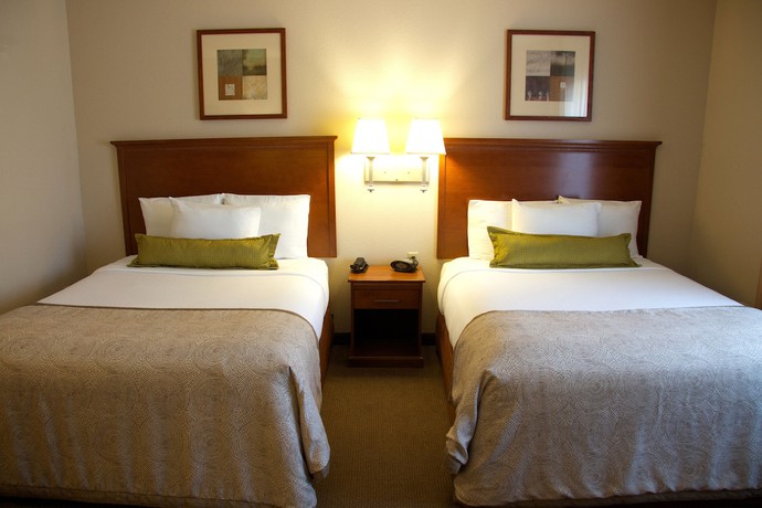 Imagen de la habitación del Hotel Candlewood Suites Champaign-urbana University Area, An Ihg. Foto 17