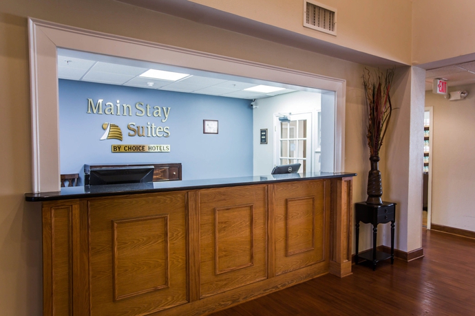 Imagen de los interiores del Hotel Candlewood Suites Charlotte - Arrowood, An Ihg. Foto 12