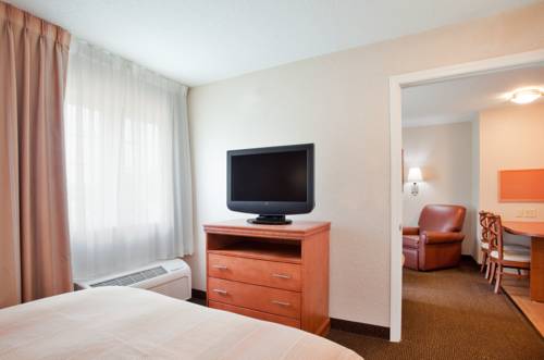 Imagen de la habitación del Hotel Candlewood Suites Chesapeake-suffolk. Foto 4