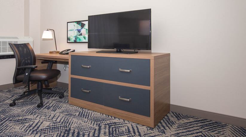 Imagen de la habitación del Hotel Candlewood Suites - Cleveland South - Independence, an IHG Hotel. Foto 5