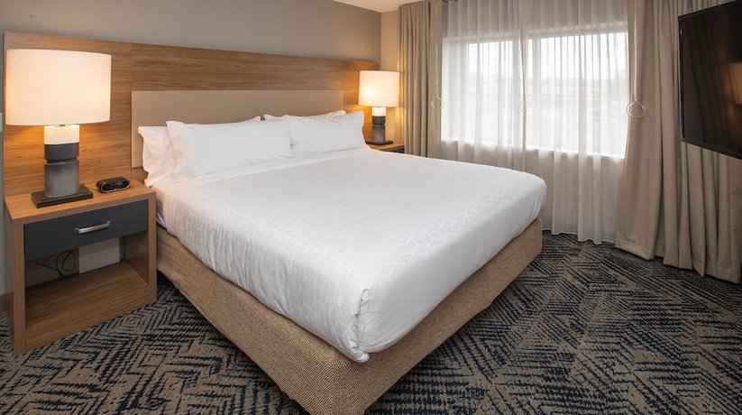 Imagen de la habitación del Hotel Candlewood Suites - Cleveland South - Independence, an IHG Hotel. Foto 12