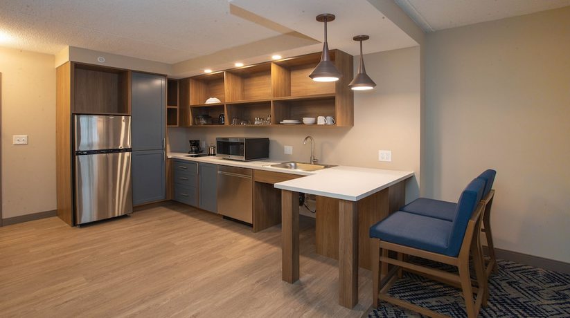 Imagen de la habitación del Hotel Candlewood Suites - Cleveland South - Independence, an IHG Hotel. Foto 13