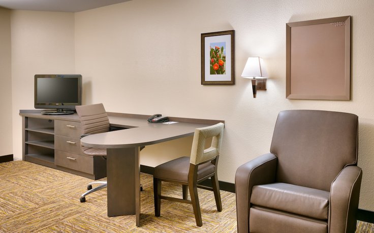 Imagen de la habitación del Hotel Candlewood Suites Dallas Plano East Richardson, an IHG. Foto 14