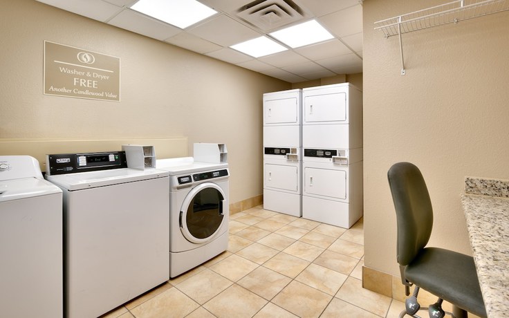 Imagen de los interiores del Hotel Candlewood Suites Dallas Plano East Richardson, an IHG. Foto 20