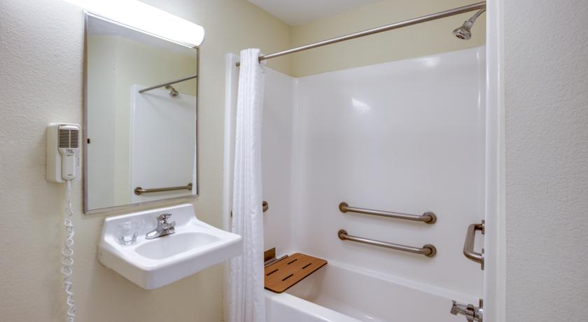 Imagen de la habitación del Hotel Candlewood Suites Durham, An Ihg. Foto 3