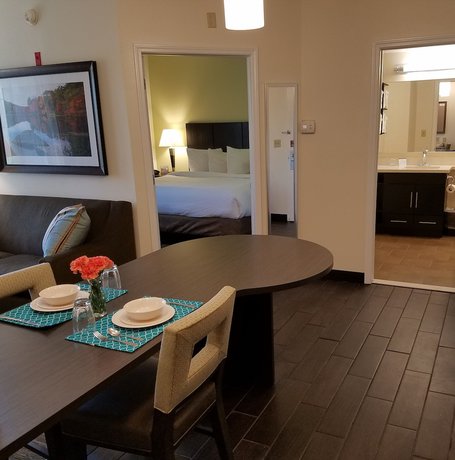 Imagen de la habitación del Hotel Candlewood Suites East Syracuse - Carrier Circle, An Ihg. Foto 3