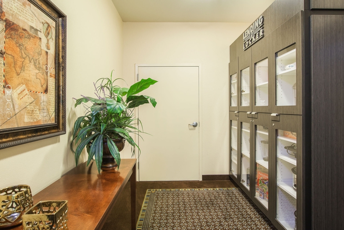 Imagen de los interiores del Hotel Candlewood Suites El Paso North, An Ihg. Foto 12