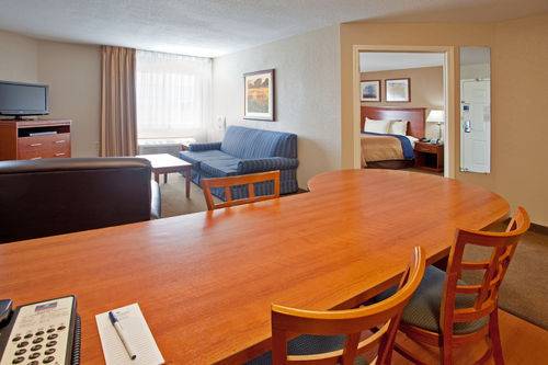 Imagen de la habitación del Hotel Candlewood Suites Elgin, An Ihg. Foto 3