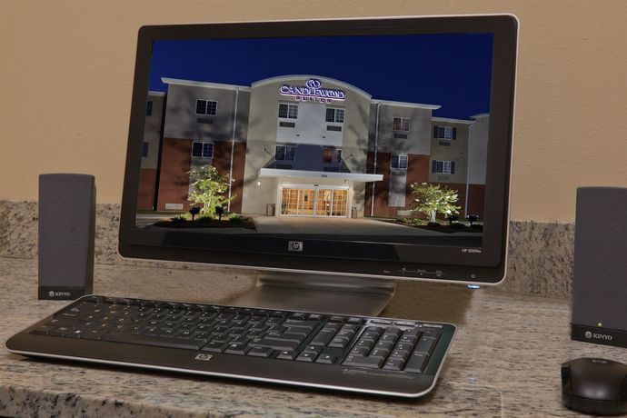 Imagen de los interiores del Hotel Candlewood Suites Enterprise S, An Ihg. Foto 12