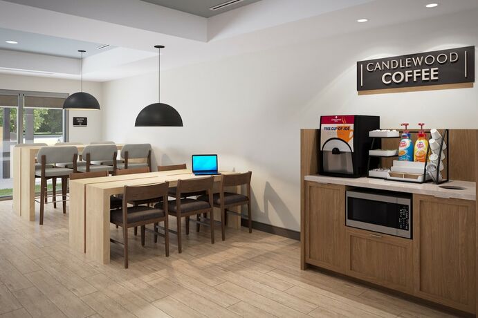 Imagen del bar/restaurante del Hotel Candlewood Suites Erlanger South Cincinnati, An Ihg. Foto 17