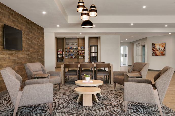 Imagen de los interiores del Hotel Candlewood Suites Fayetteville Fort Bragg, an IHG. Foto 18