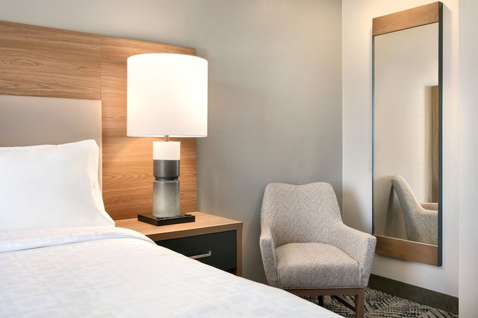 Imagen de la habitación del Hotel Candlewood Suites Fayetteville Fort Bragg, an IHG. Foto 15