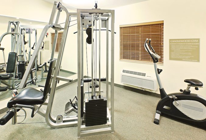 Imagen de los interiores del Hotel Candlewood Suites Fayetteville &ndash; University of Arkansas, an IHG. Foto 16