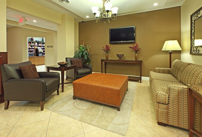 Imagen de los interiores del Hotel Candlewood Suites Fayetteville &ndash; University of Arkansas, an IHG. Foto 18
