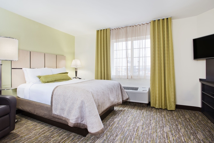 Imagen de la habitación del Hotel Candlewood Suites Fort Campbell - Oak Grove, An Ihg. Foto 3