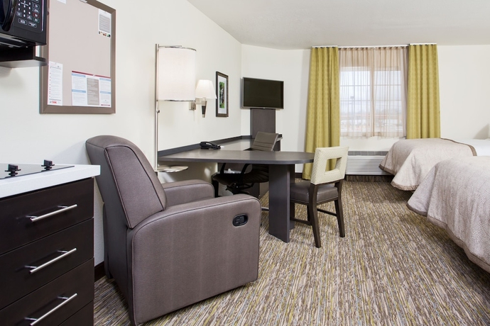 Imagen de la habitación del Hotel Candlewood Suites Fort Campbell - Oak Grove, An Ihg. Foto 8